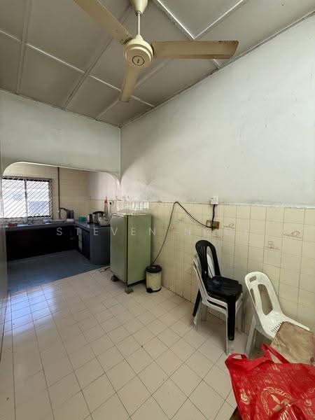 Rumah Teres 1-Tingkat untuk Dijual di Taman Putri Kulai (Kulai) - Steven Ngoi - Kitchen - PropertyGuru.com.my