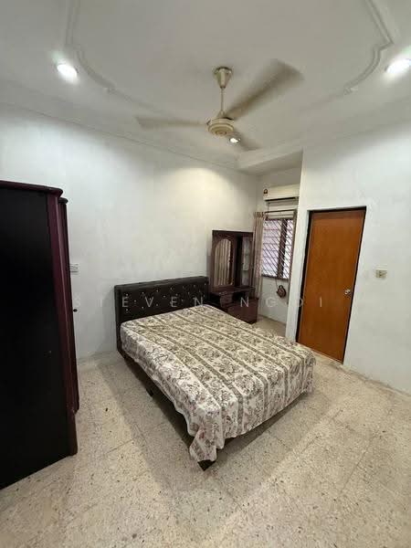 Rumah Teres 1-Tingkat untuk Dijual di Taman Putri Kulai (Kulai) - Steven Ngoi - Bedroom - PropertyGuru.com.my