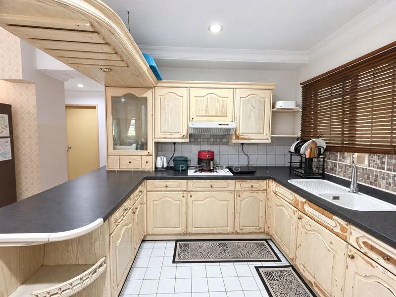 Condominium for Sale at Trellises - Yin Peng . - Kitchen - PropertyGuru.com.my
