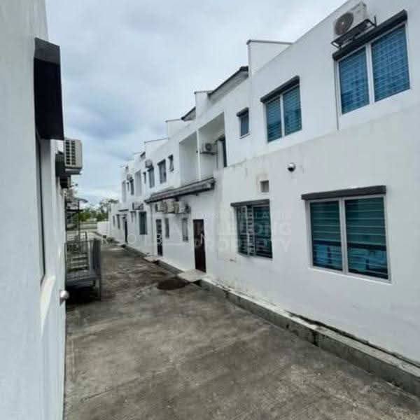 2-storey Terraced House for Sale in Kajang 2 (Kajang) - Robin Loh - Exterior - PropertyGuru.com.my