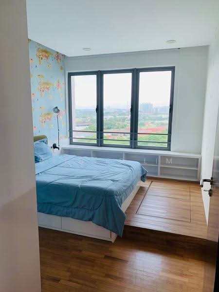 Condominium for Sale at Molek Pine 3 - Bernard Lim - Bedroom - PropertyGuru.com.my
