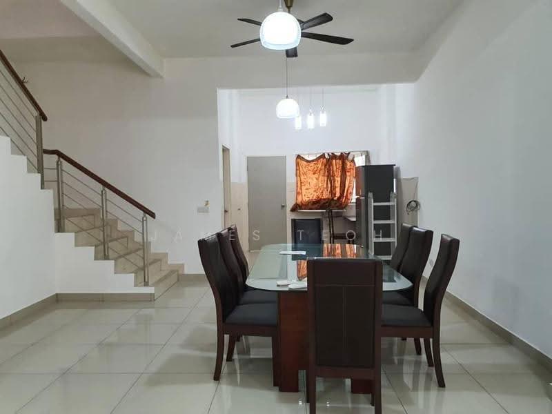 2-storey Terraced House for Sale in Shah Alam (Selangor) - James Teoh - Dining Room - PropertyGuru.com.my