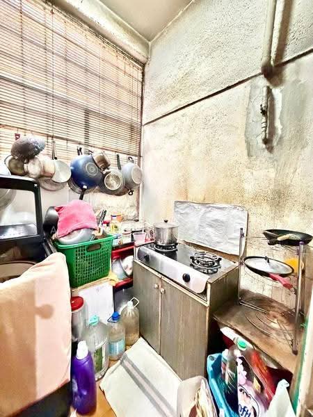 Condominium for Sale at Tiara Duta - Azrul Ismail - Kitchen - PropertyGuru.com.my