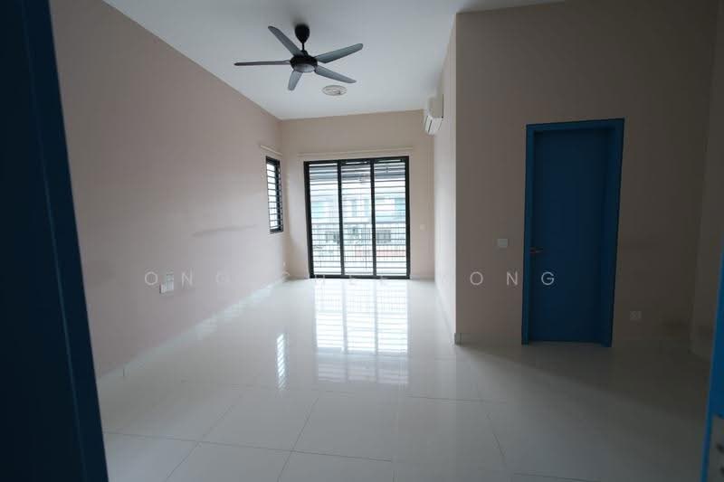Semi-Detached House for Sale in Telok Panglima Garang (Selangor) - Ong Chee Yong - Living Room - PropertyGuru.com.my