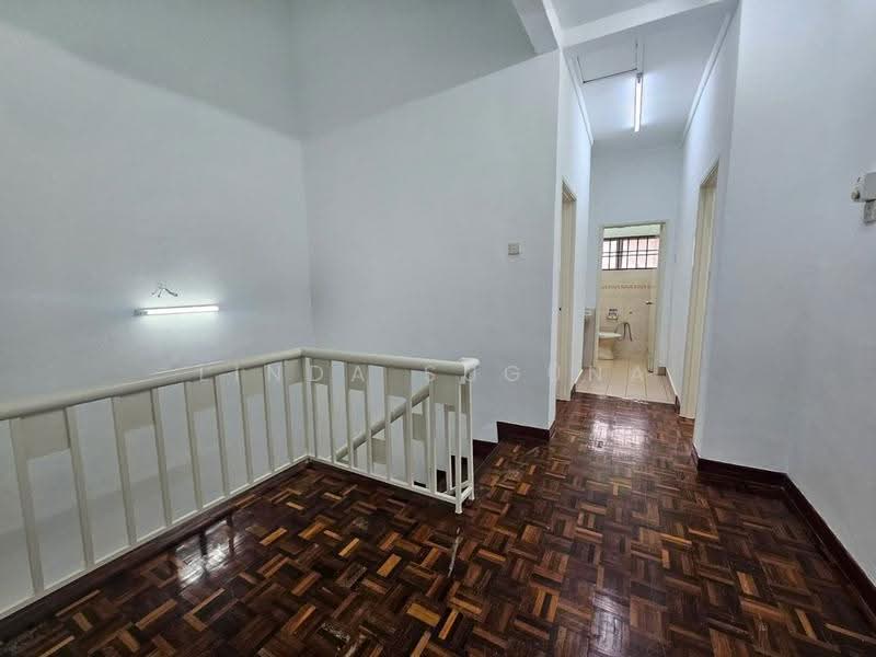 2-storey Terraced House for Sale in Putra Heights (Subang Jaya) - Linda Suguna - Corridor - PropertyGuru.com.my