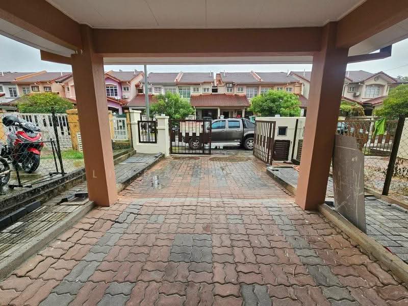 2-storey Terraced House for Sale in Putra Heights (Subang Jaya) - Linda Suguna - Exterior - PropertyGuru.com.my