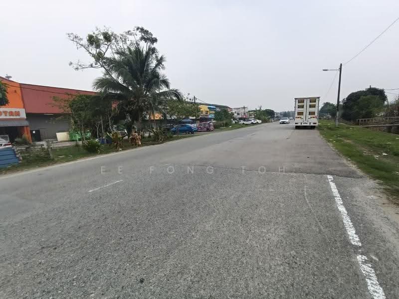 Shop / Office for Sale in Taman Aman (Senai) - Ee Fong Toh - Exterior - PropertyGuru.com.my