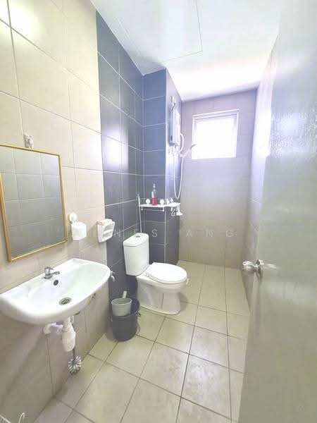 Kediaman Servis untuk Disewa di SkyLake Residence - Agnes Ang - Bathroom - PropertyGuru.com.my