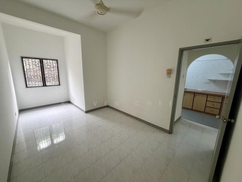2-storey Terraced House for Sale in Tanjung Bungah (Penang) - Steven Chee - Interior - PropertyGuru.com.my