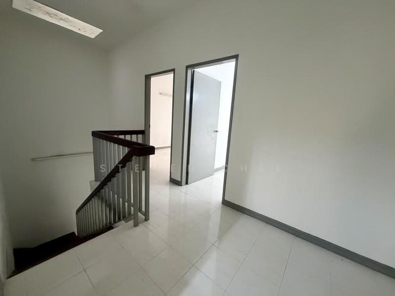2-storey Terraced House for Sale in Tanjung Bungah (Penang) - Steven Chee - Corridor - PropertyGuru.com.my