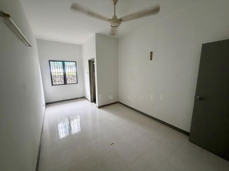 2-storey Terraced House for Sale in Tanjung Bungah (Penang) - Steven Chee - Interior - PropertyGuru.com.my