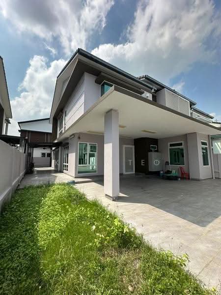 Semi-Detached House for Sale in Bandar Botanic (Klang) - Kelly Teo - Exterior - PropertyGuru.com.my