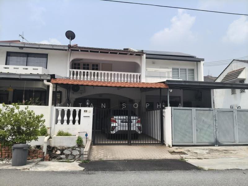2-storey Terraced House for Sale in SS19 (Subang Jaya) - Intan Sophia - Exterior - PropertyGuru.com.my