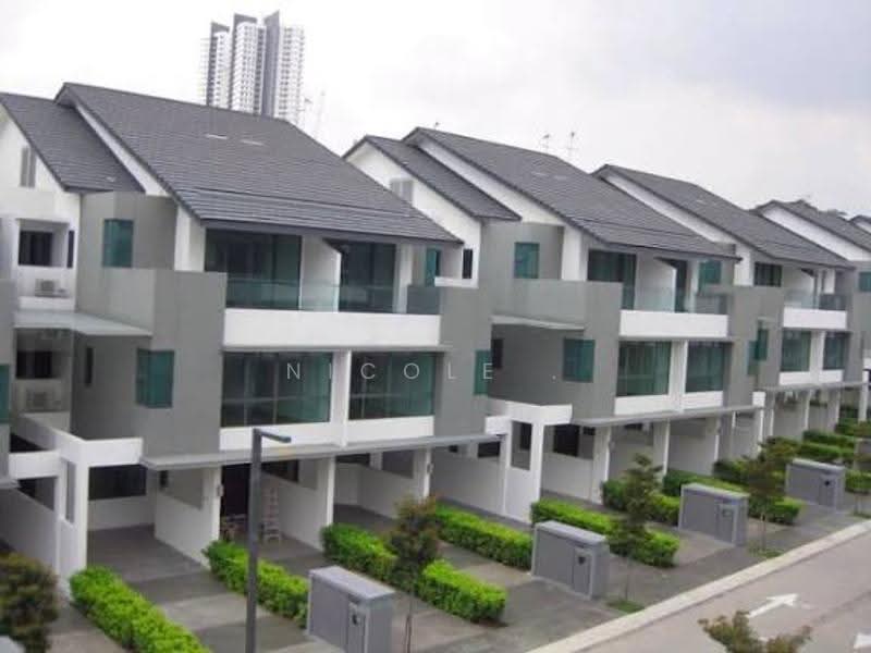 Rumah Bandar untuk Dijual di Sunway Spk (Kuala Lumpur) - Nicole . - Exterior - PropertyGuru.com.my