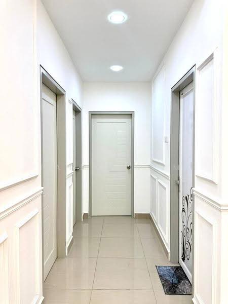 Service Residence for Rent at SkyLake Residence - Naim Kassim - Corridor - PropertyGuru.com.my