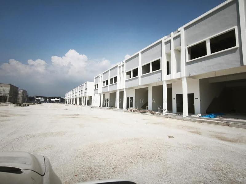 Kedai untuk Dijual di Double Storey Terrace Shoplot at Lunas (Lunas) - Sanggaran Muniandy - Exterior - PropertyGuru.com.my