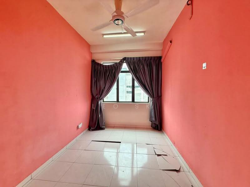 Service Residence for Sale at Jentayu Residensi @ Tampoi - Leo SK - Interior - PropertyGuru.com.my