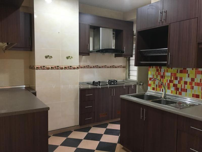 Kondominium untuk Dijual di Emerald Hill Condominium - Vincent Lee - Kitchen - PropertyGuru.com.my
