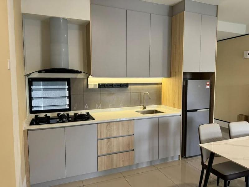 Service Residence for Rent at D'Cosmos Residences - James Tan - Kitchen - PropertyGuru.com.my
