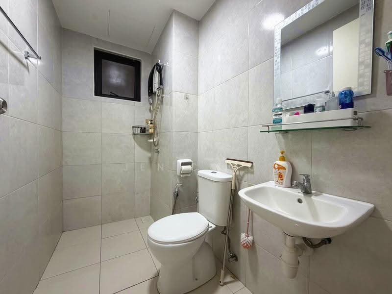 Condominium for Sale at TRI PINNACLE - Jen Choo - Bathroom - PropertyGuru.com.my