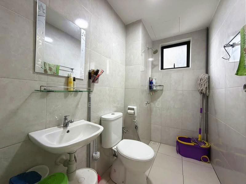 Condominium for Sale at TRI PINNACLE - Jen Choo - Bathroom - PropertyGuru.com.my