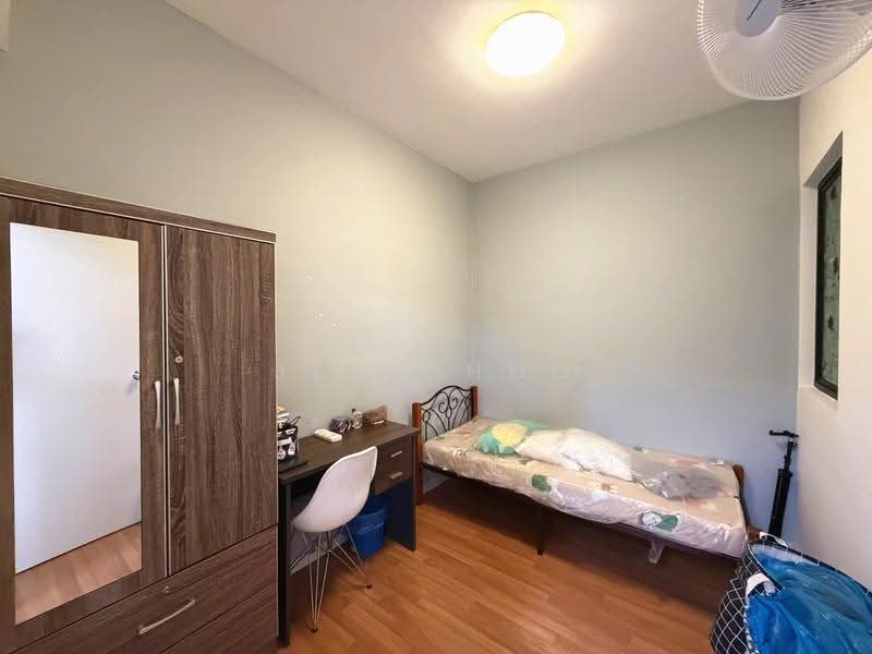 Condominium for Sale at TRI PINNACLE - Jen Choo - Bedroom - PropertyGuru.com.my