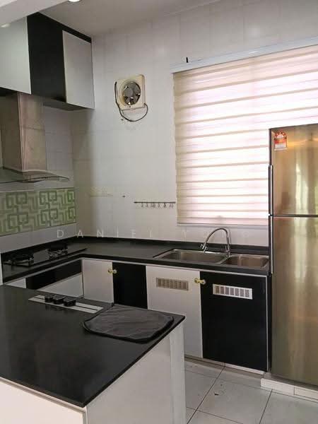 2-storey Terraced House for Sale in Setia Tropika (Johor Bahru) - Daniel Yong - Kitchen - PropertyGuru.com.my
