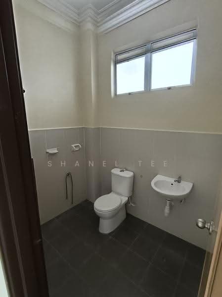 Terraced House for Sale in Segamat (Johor) - Shanel Tee - Bathroom - PropertyGuru.com.my