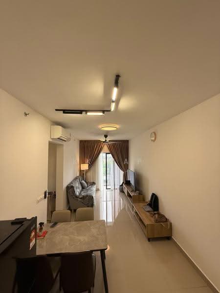 Kediaman Servis untuk Disewa di M Luna - KK Yap - Living Room - PropertyGuru.com.my