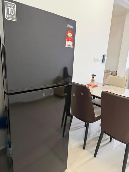 Kediaman Servis untuk Disewa di M Luna - KK Yap - Dining Room - PropertyGuru.com.my