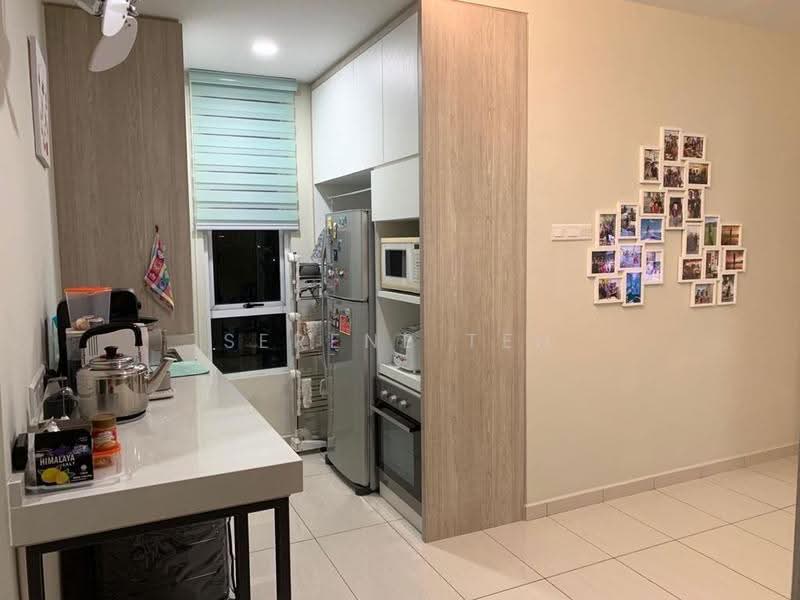 Pangsapuri untuk Disewa di Lagenda Tasek Luxurious Suite - Serene Teh - Kitchen - PropertyGuru.com.my