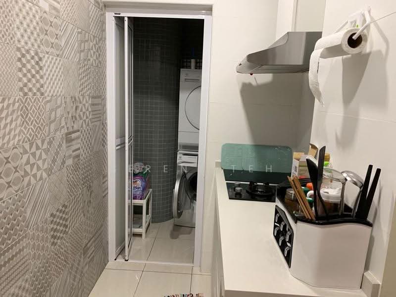 Pangsapuri untuk Disewa di Lagenda Tasek Luxurious Suite - Serene Teh - Kitchen - PropertyGuru.com.my