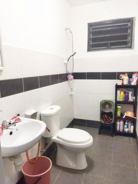 Apartment for Sale at Danau Perintis - Zimir Shah - Bathroom - PropertyGuru.com.my
