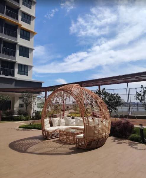 Kediaman Servis untuk Dijual di Parkland Residence @ Kajang 2 - Fifi Natasya - Exterior - PropertyGuru.com.my