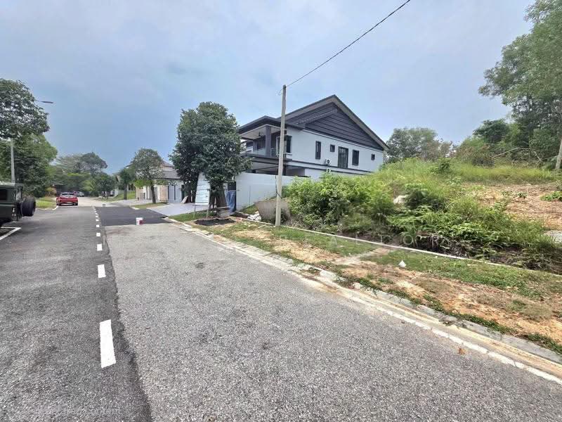 Tanah Kediaman untuk Dijual di Kajang (Selangor) - Maznee Realtor - Exterior - PropertyGuru.com.my