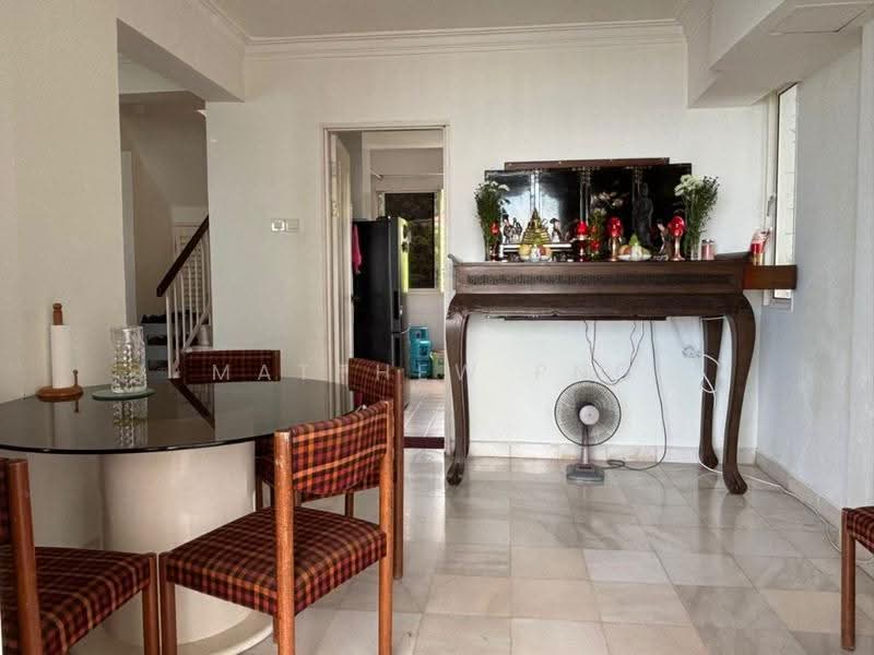 Pangsapuri untuk Dijual di Desa Mar Vista - Matthew Png - Dining Room - PropertyGuru.com.my
