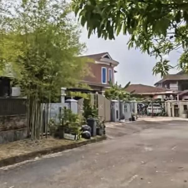 Rumah Berkembar untuk Dijual di Bandar Baru Uda (Tampoi) - John Khoo - Exterior - PropertyGuru.com.my