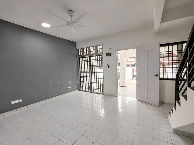 Rumah Teres 2-Tingkat untuk Dijual di Bukit Indah (Iskandar Puteri (Nusajaya)) - Hong En Yap - Living Room - PropertyGuru.com.my