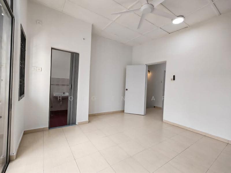 Rumah Teres 2-Tingkat untuk Dijual di Bukit Indah (Iskandar Puteri (Nusajaya)) - Hong En Yap - Master room - PropertyGuru.com.my