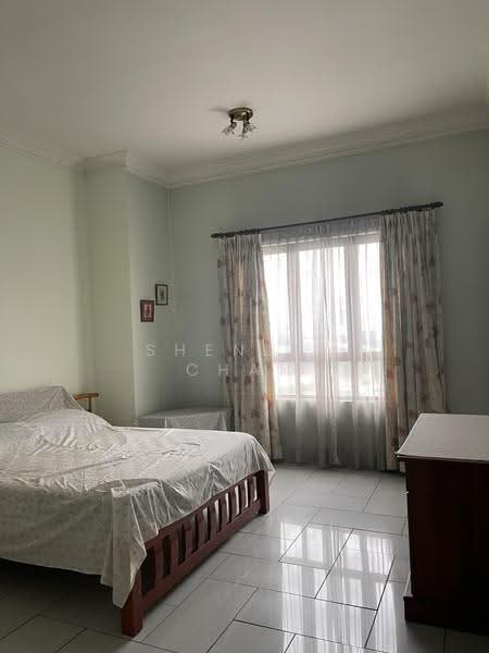 Condominium for Sale at Robson Condominium - Geok Bee Chan - Bedroom - PropertyGuru.com.my