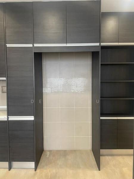Kondominium untuk Disewa di One Menerung - Gwen Delhumeau - Wet Kitchen - PropertyGuru.com.my