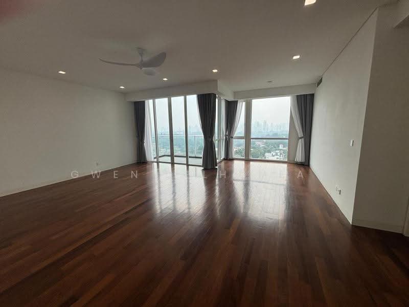 Kondominium untuk Disewa di One Menerung - Gwen Delhumeau - Master Bedroom - PropertyGuru.com.my