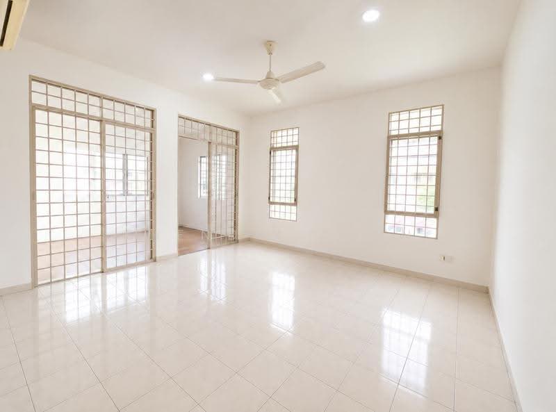 Semi-Detached House for Sale in Taman Gembira (Jalan Klang Lama (Old Klang Road)) - Geok Bee Chan - PropertyGuru.com.my