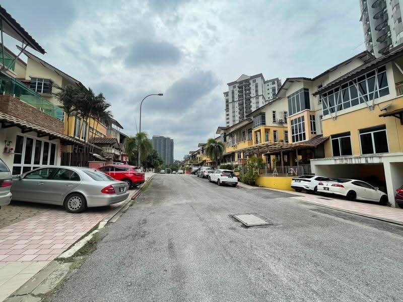 Semi-Detached House for Sale in Taman Gembira (Jalan Klang Lama (Old Klang Road)) - Geok Bee Chan - PropertyGuru.com.my