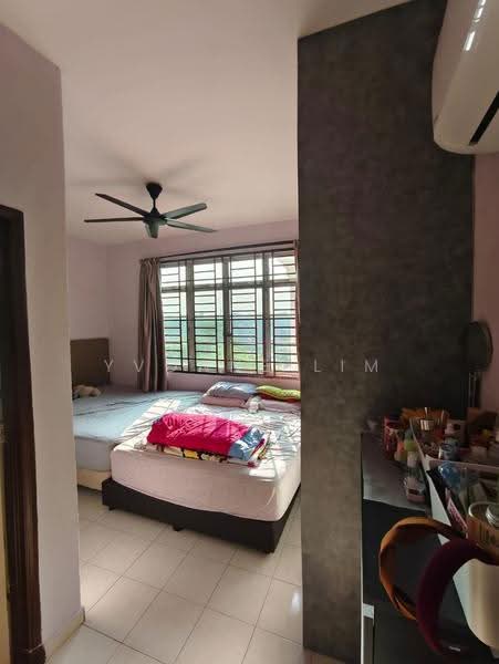 Pangsapuri untuk Dijual di Villa Bestari Apartment - Yvonne Lim - Bedroom - PropertyGuru.com.my