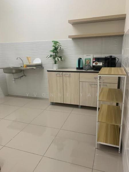 Pangsapuri untuk Disewa di Residensi Laman Sari - Yvonne Yap - Kitchen - PropertyGuru.com.my