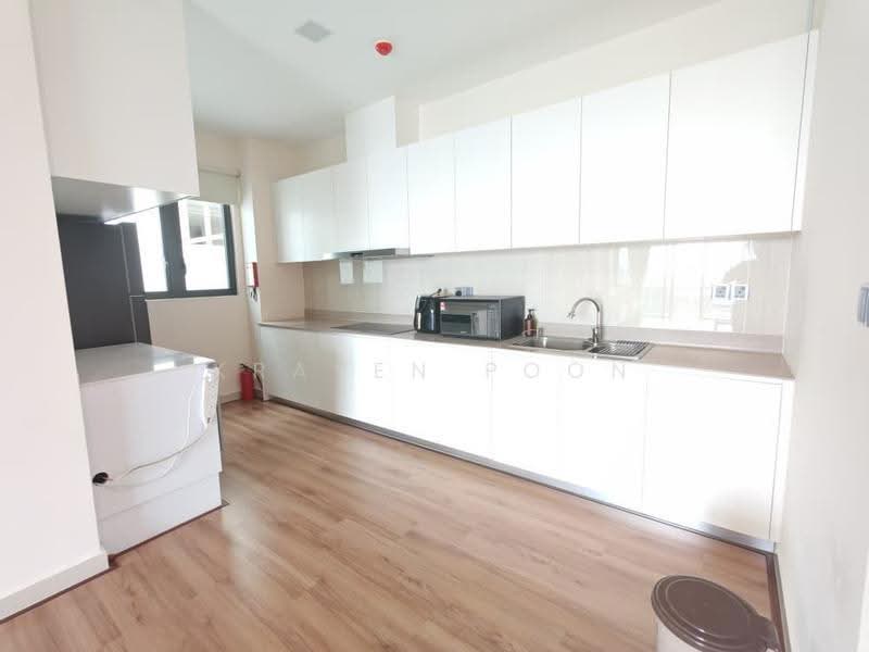 Service Residence for Sale at Senada Residence @ KLGCC Resort - Kraven Poon - Kitchen - PropertyGuru.com.my