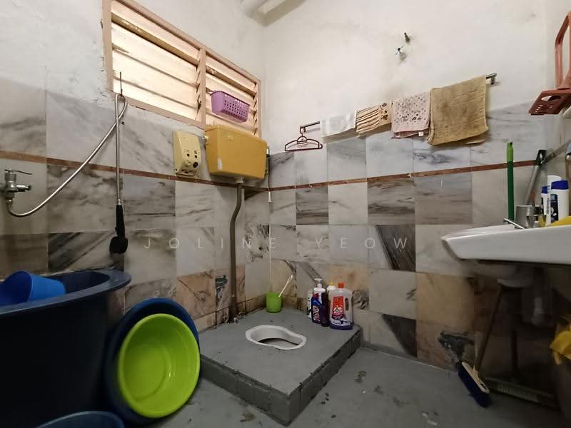 Rumah Teres 2-Tingkat untuk Dijual di Ipoh (Perak) - Joline YEOW - Bathroom - PropertyGuru.com.my