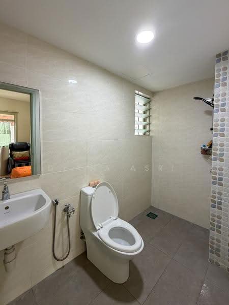 Kondominium untuk Dijual di Perdana Exclusive - Dyana Asri - Bathroom - PropertyGuru.com.my