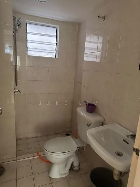 Apartment for Sale at Mandarina Court - Jake Lim - Bathroom - PropertyGuru.com.my